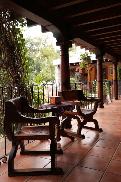 Hotel Palacio De Dona Beatriz Antigua Extérieur photo