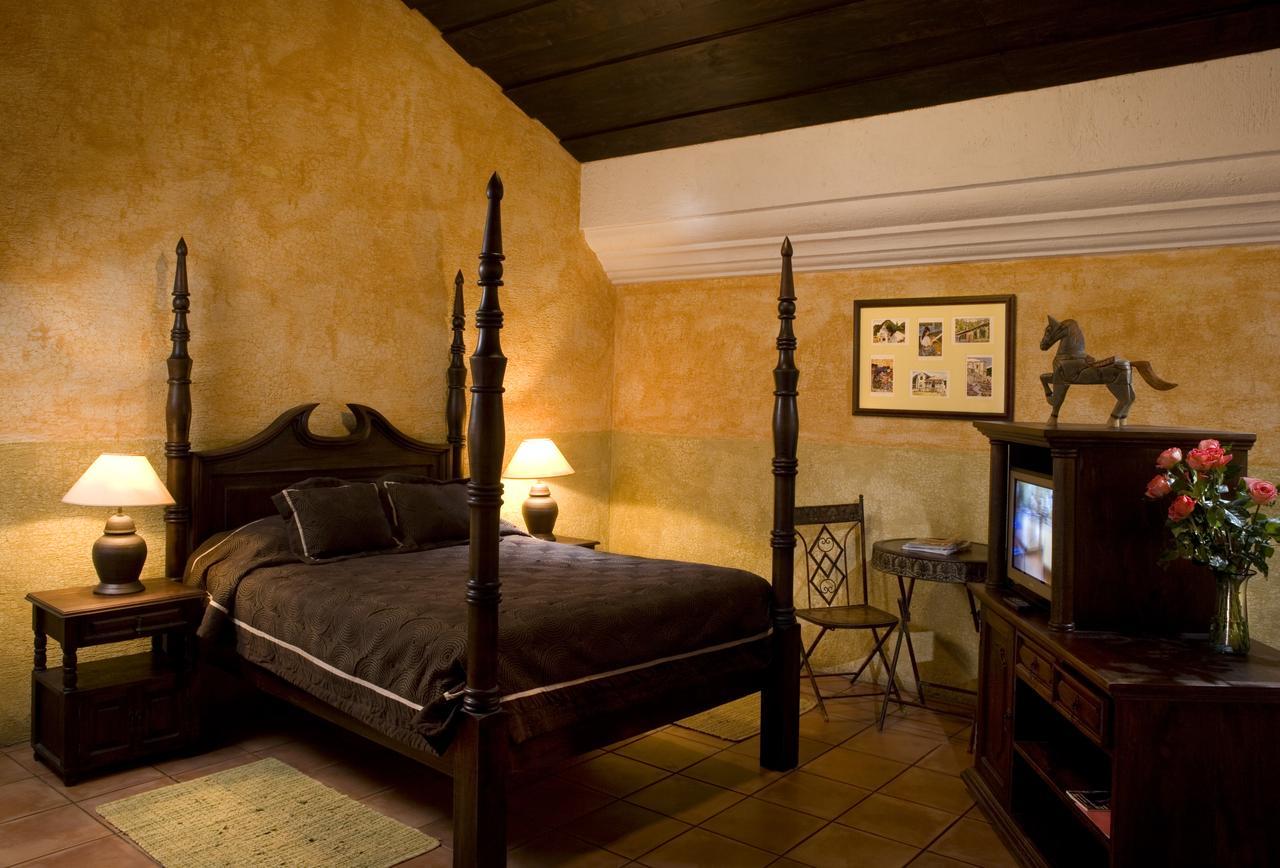 Hotel Palacio De Dona Beatriz Antigua Extérieur photo