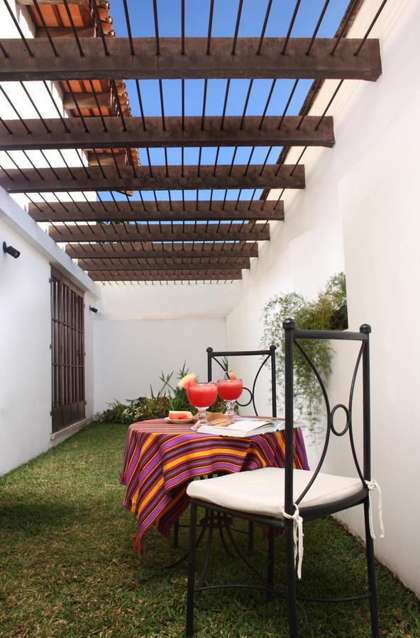 Hotel Palacio De Dona Beatriz Antigua Extérieur photo
